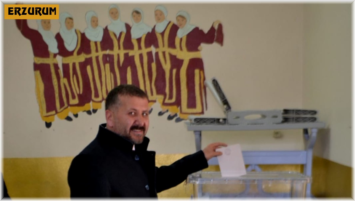 Akbulut, Narman Esnaf ve Sanatkarlar Odası başkanı seçildi