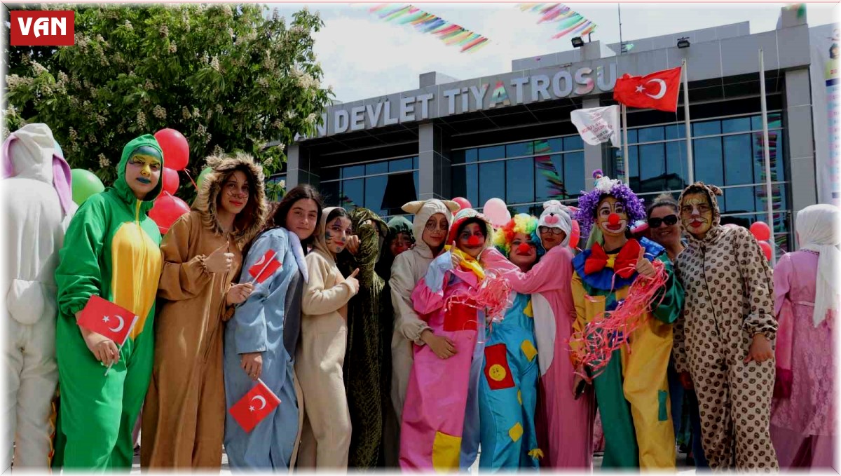 Akdamar Adası'nda ilk defa tiyatro oyunu sahnelenecek