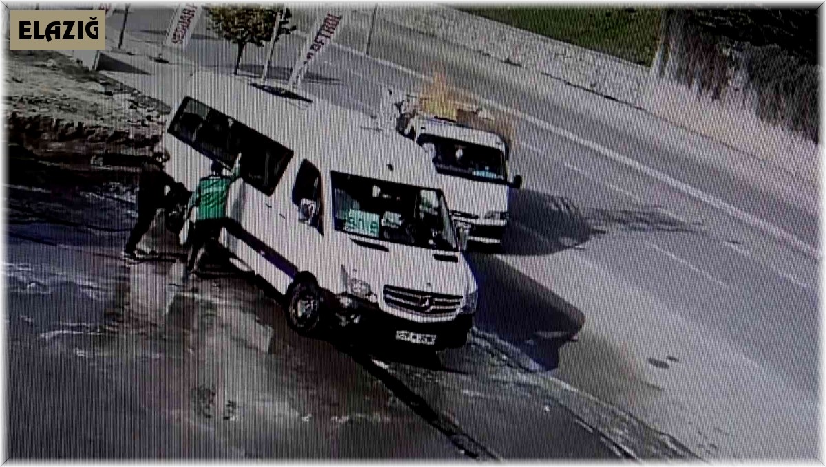 Alev alev yanan pikabı benzin istasyonuna çekerek kurtardı