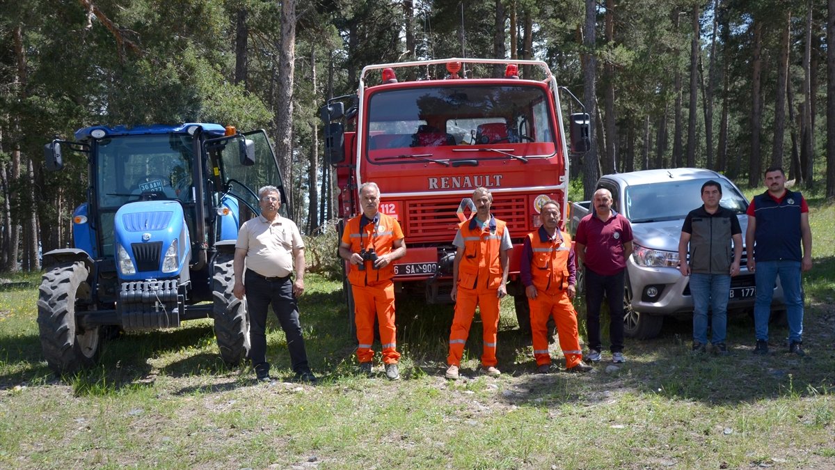 "Alev avcıları" sarıçam ormanlarında 7/24 nöbette