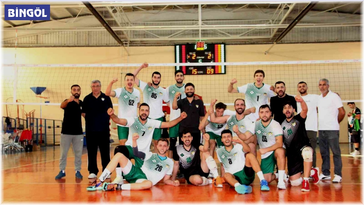 Alpaslan Endüstri Erkekler Voleybol 1. Ligi: Solhan Spor: 3 - Hatay Erzin Yeşilkent: 2