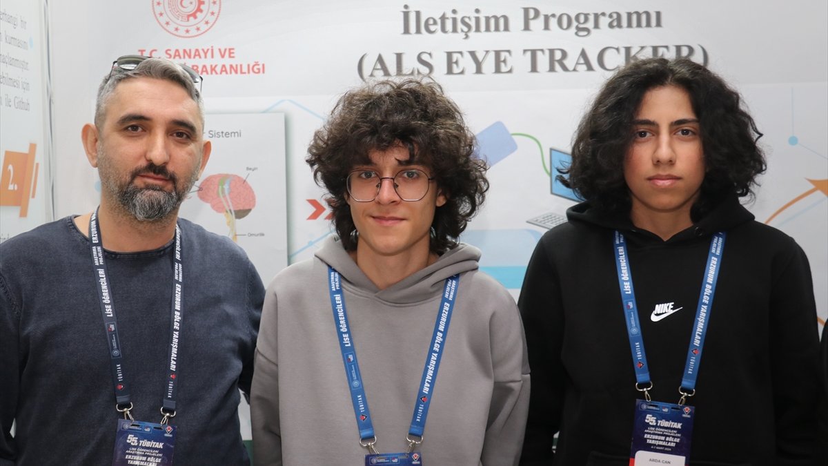 ALS hastalıklarının rahat iletişim kurması için geliştirdikleri proje birincilik getirdi