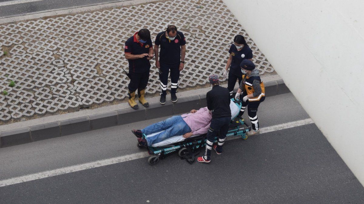 Alt geçitteki intihar girişimini ekipler engelledi