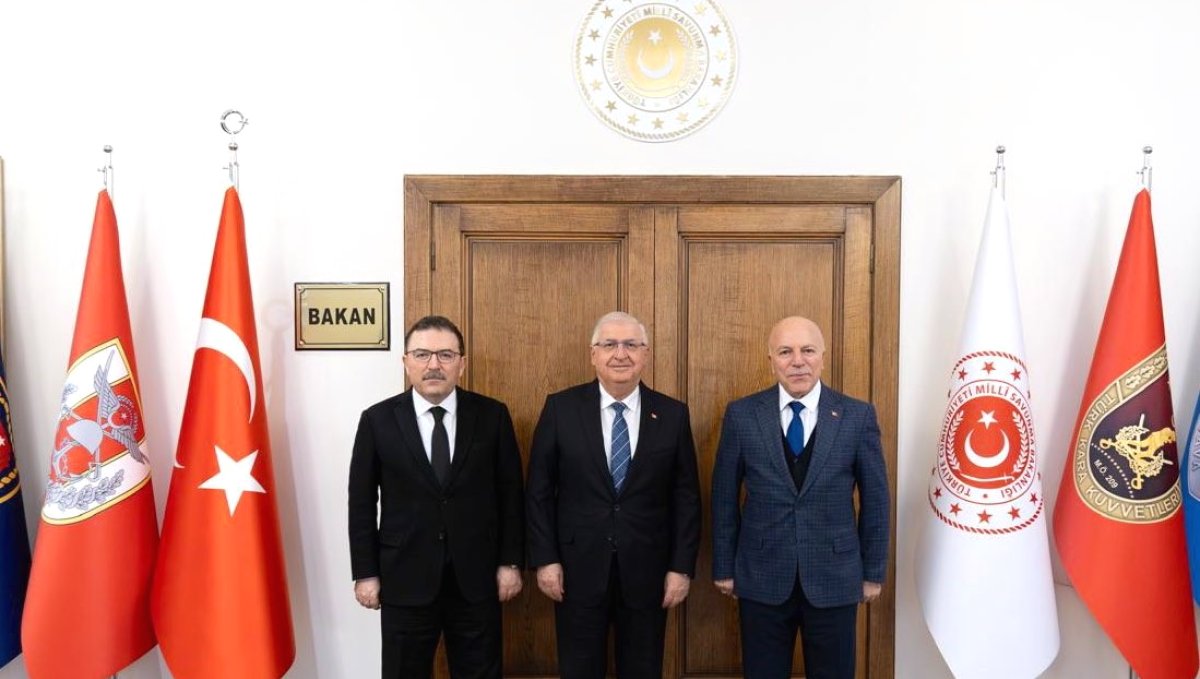 Altınok: "Bedelli Eğitim Merkezi , Erzurum'un askerî, ekonomik ve stratejik gücüne güç katacak"