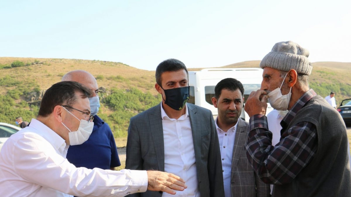 Altınok, Erzurum'u adım adım geziyor