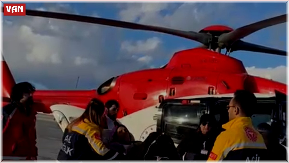 Ambulans helikopter düşük tehlikesi olan kadın için havalandı