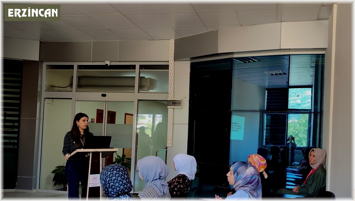 Anne adayları uzmanlar tarafından bilgilendirildi