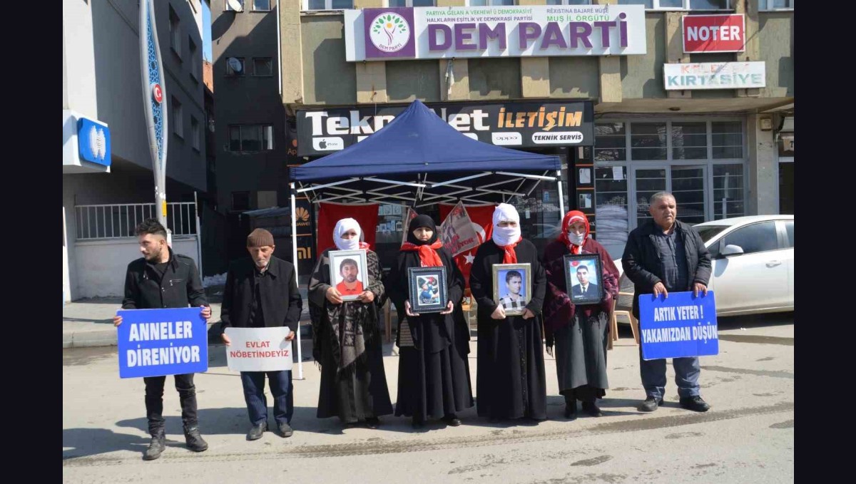 Annelerin evlat hasreti devam ediyor