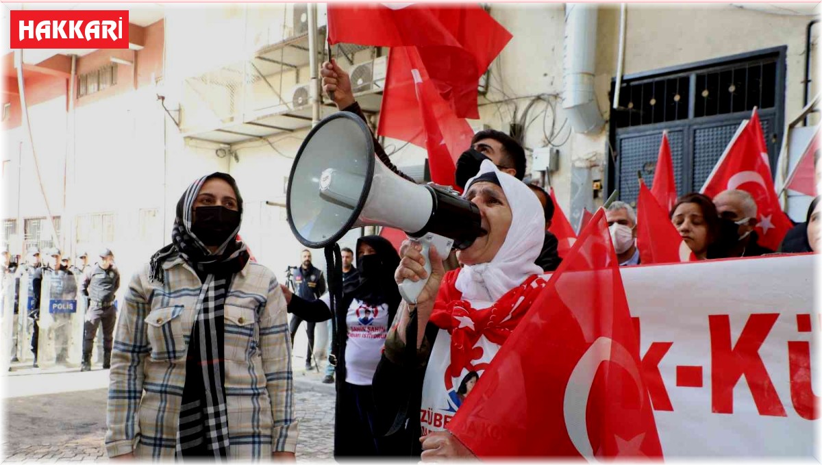 Annelerin evlat nöbeti 35'inci haftada