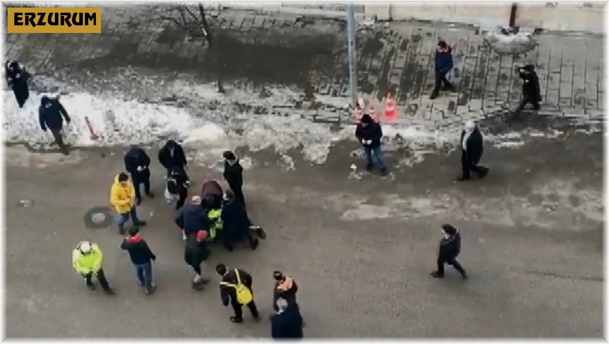 Aracıyla polisi sürükledi, böyle kaçtı