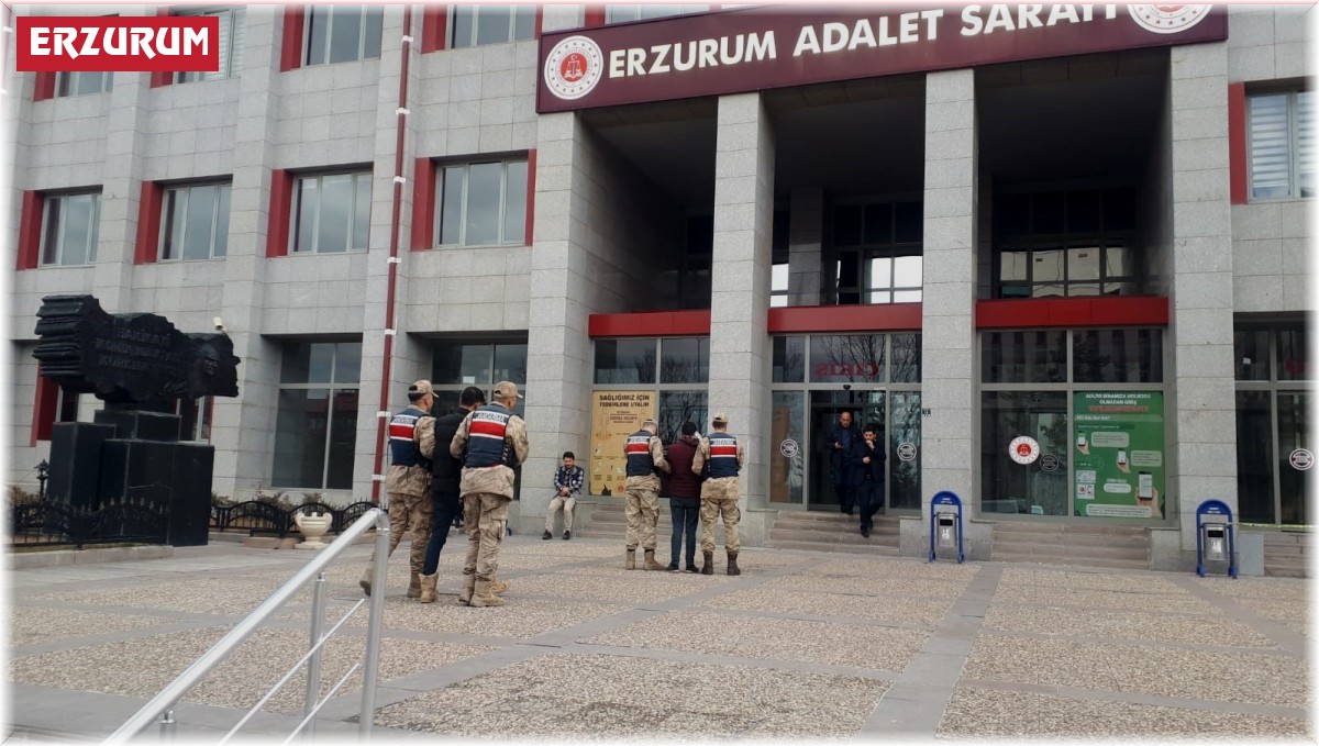 Aranan şahıslar Jandarma'dan kaçamadı