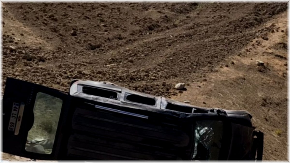 Arapgir'de meydana gelen trafik kazasında 1'i ağır 5 kişi yaralandı