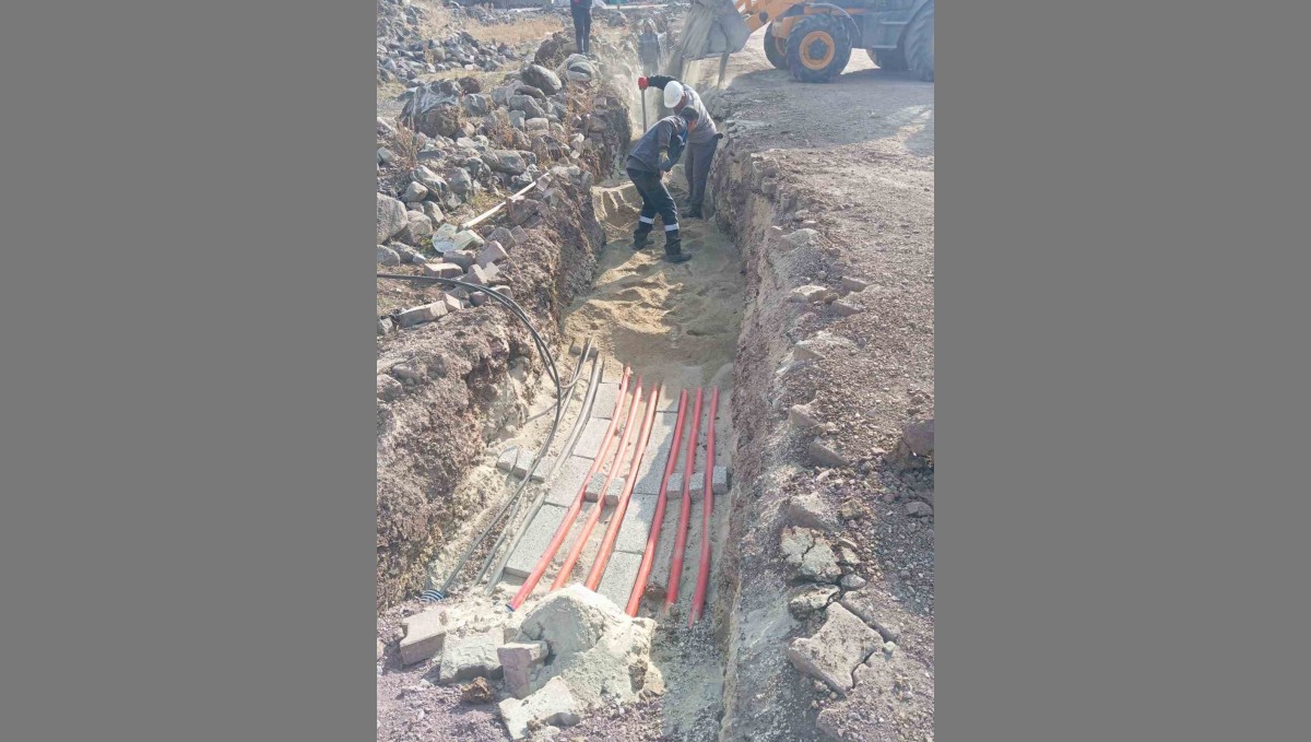 Aras Elektrik, Karayazı'nın enerji altyapısını güçlendiriyor