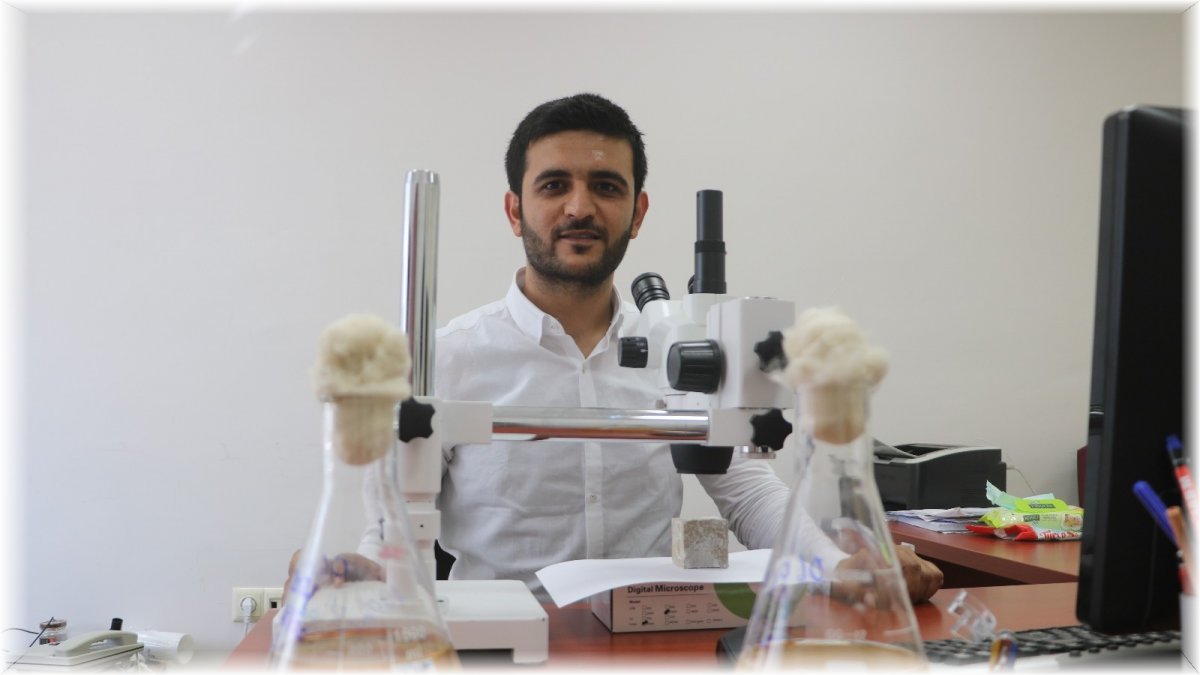 Araştırma görevlisinden, çimentosuz betonları bakteri yoluyla onaran buluş