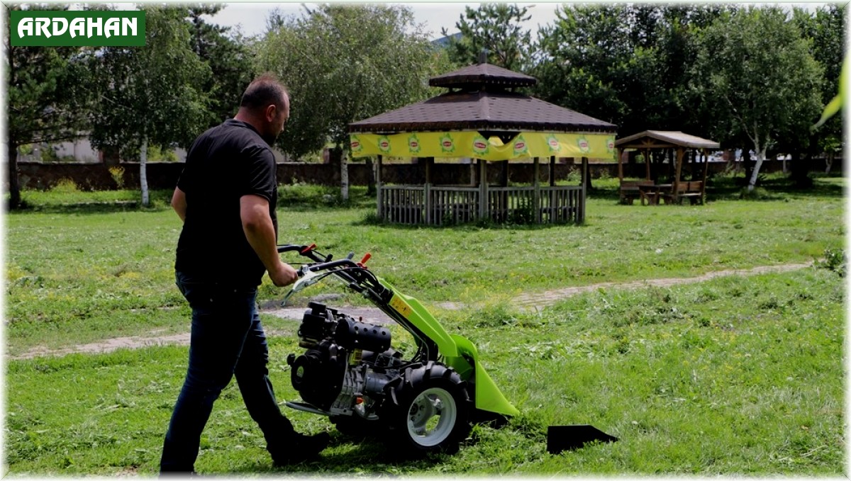 Ardahan Belediyesi'nden çevre temizliği