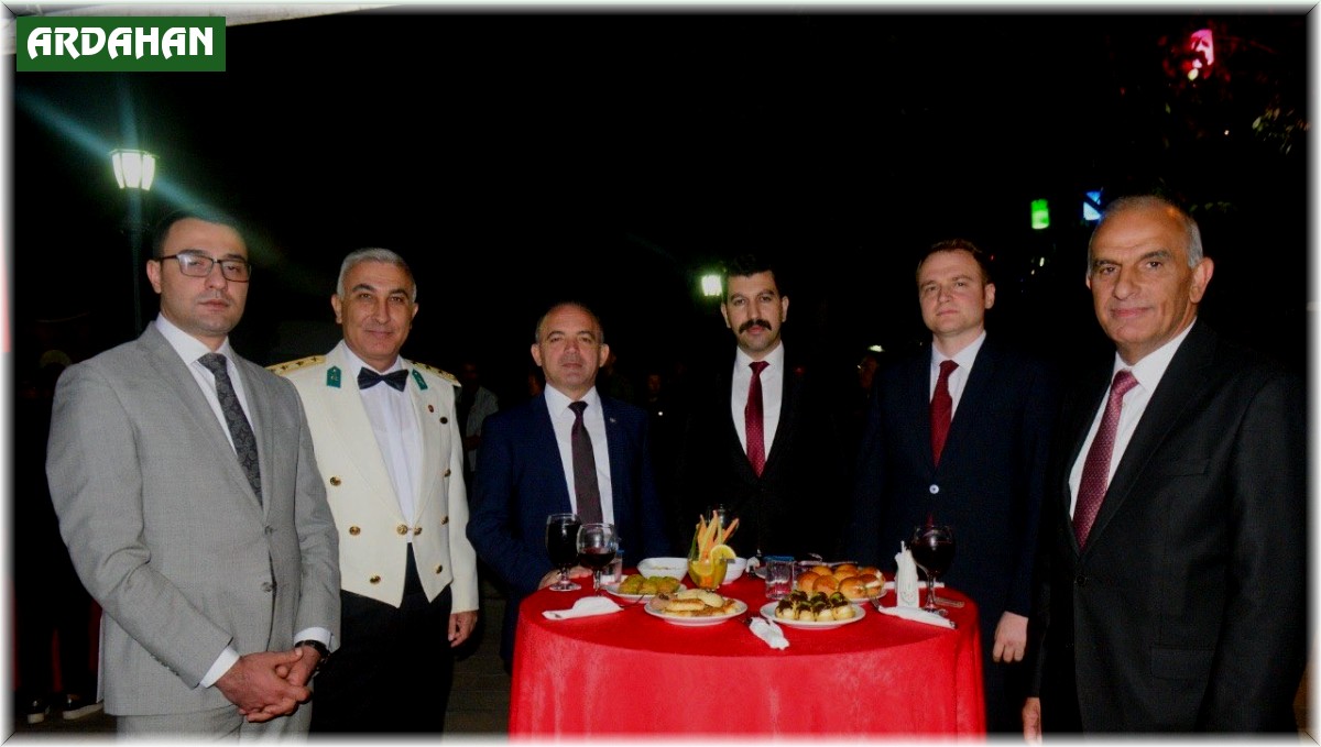 Ardahan'da 30 Ağustos Zafer bayramı resepsiyonu