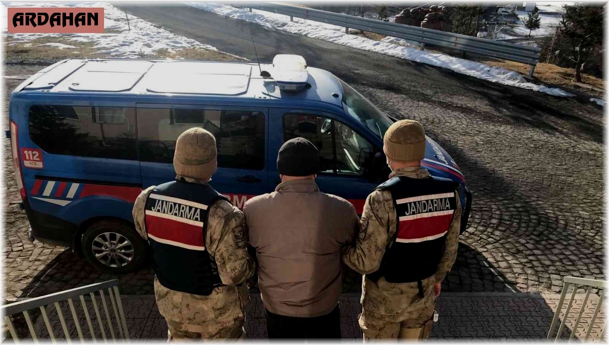 Ardahan'da 4 yıl 2 ay hapis cezası bulunan hükümlü yakalandı