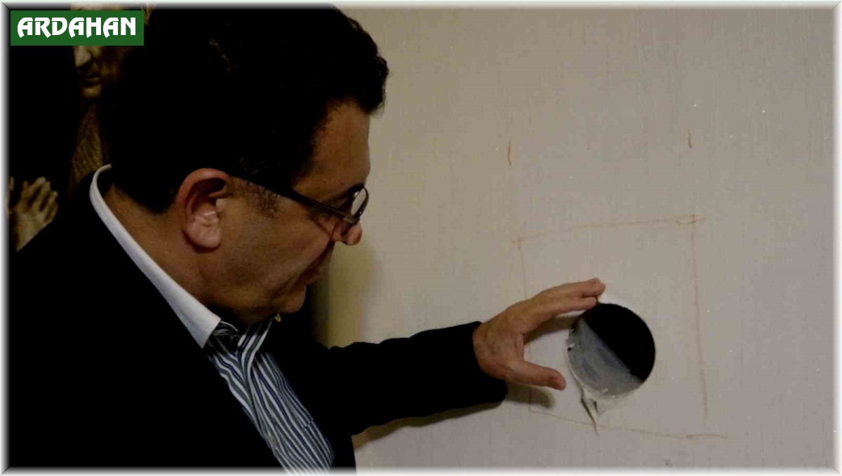 Ardahan'da bina dayanıklılık testi uygulaması başladı