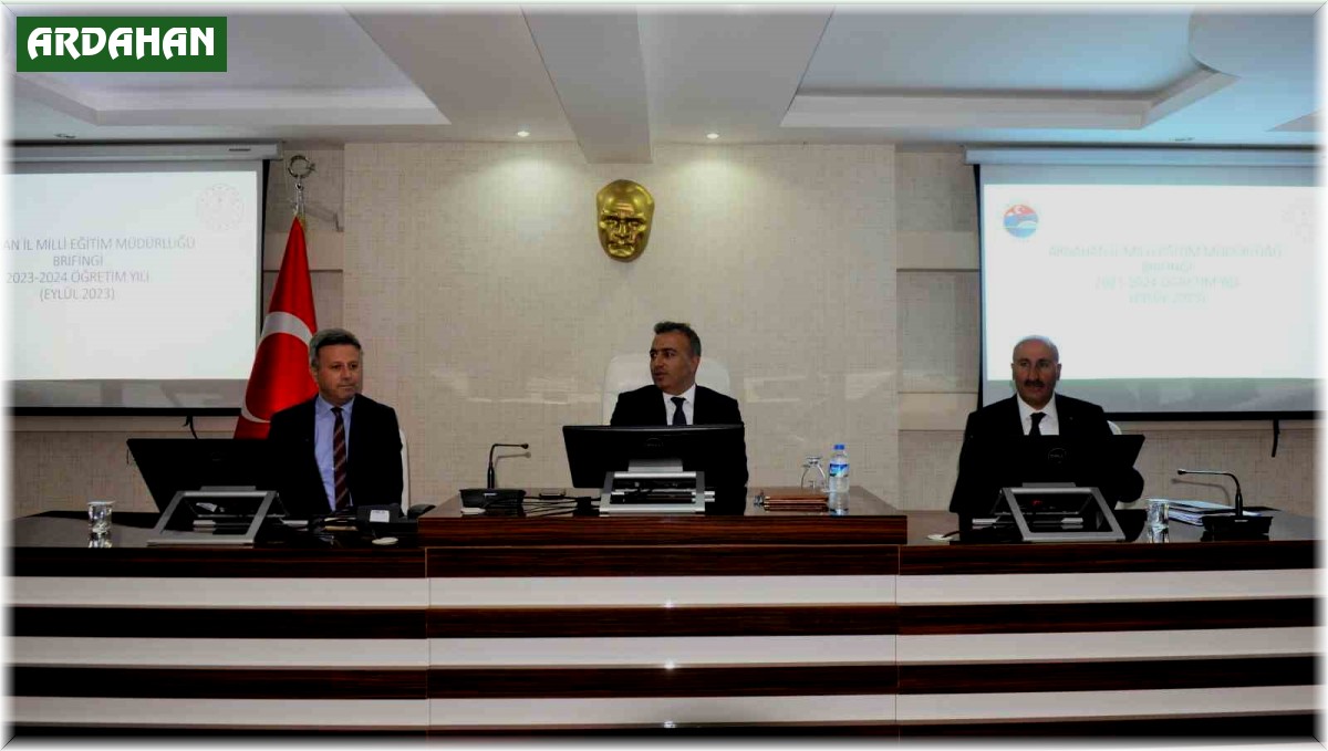 Ardahan'da 'Eğitim-Öğretime Hazırlık Toplantısı' Gerçekleştirildi