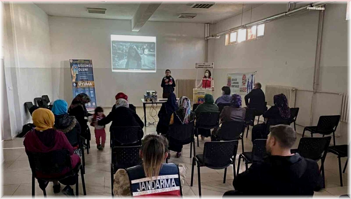 Ardahan'da 'En İyi Narkotik Polisi Anne' kampanyası başladı