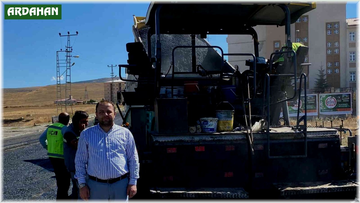 Ardahan'da hastane yolu nihayet asfaltlandı