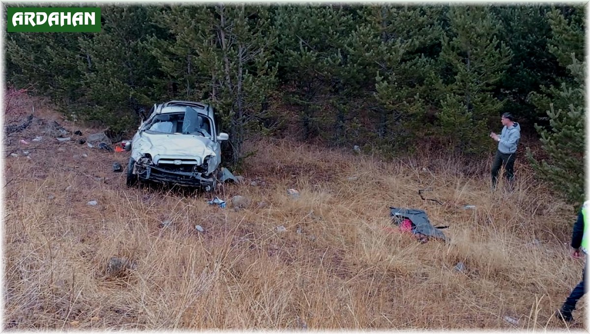 Ardahan'da otomobil şarampole devrildi: 1 ölü