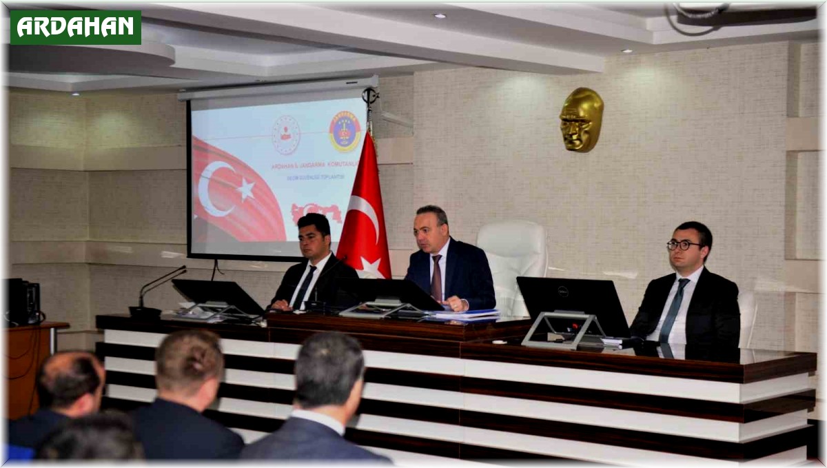 Ardahan'da Seçim güvenliği toplantısı yapıldı