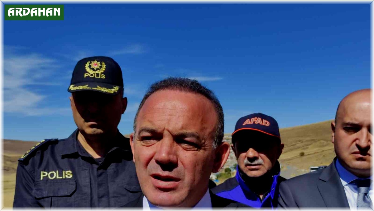 Ardahan Valisi Öner deprem bölgesinde incelemelerde bulundu