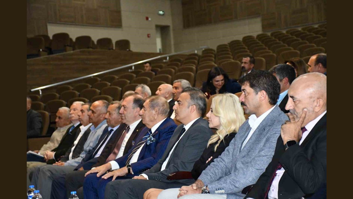 Ardahan ve Kars'ın ekonomik potansiyeli masaya yatırıldı