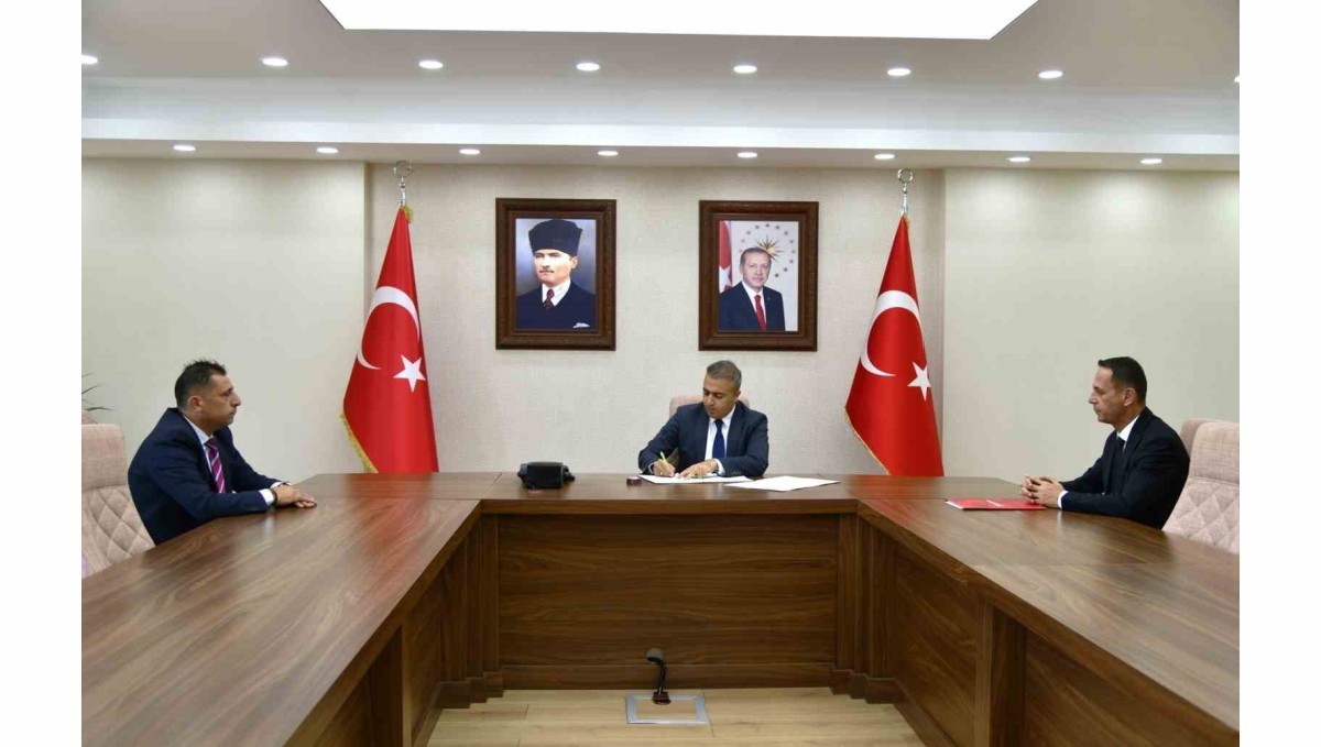 Ardahanlı üreticilere destekler sürüyor