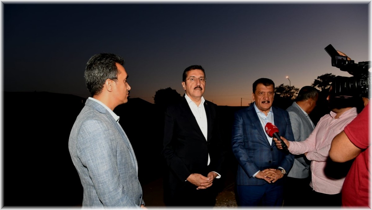 Arguvan spor kompleksi inşaatı devam ediyor