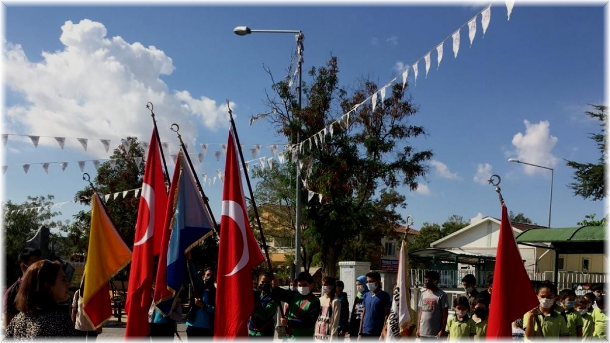 Arguvan’da İlköğretim Haftası kutlandı