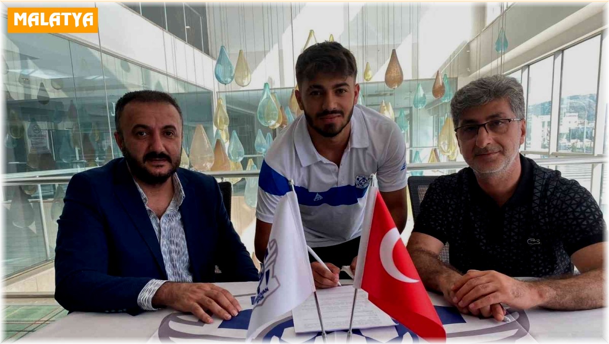 Arguvanspor'da imza şov