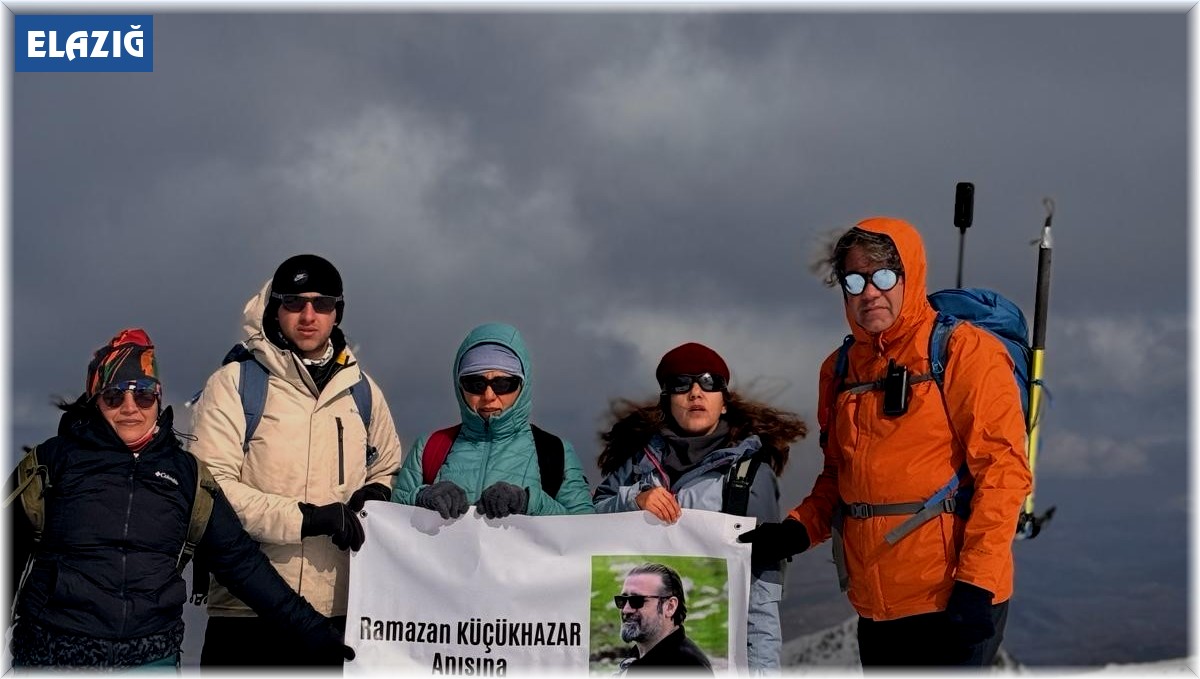 Arkadaşlarının anısına 2347 rakımlı Hazarbaba Dağı'na tırmandılar