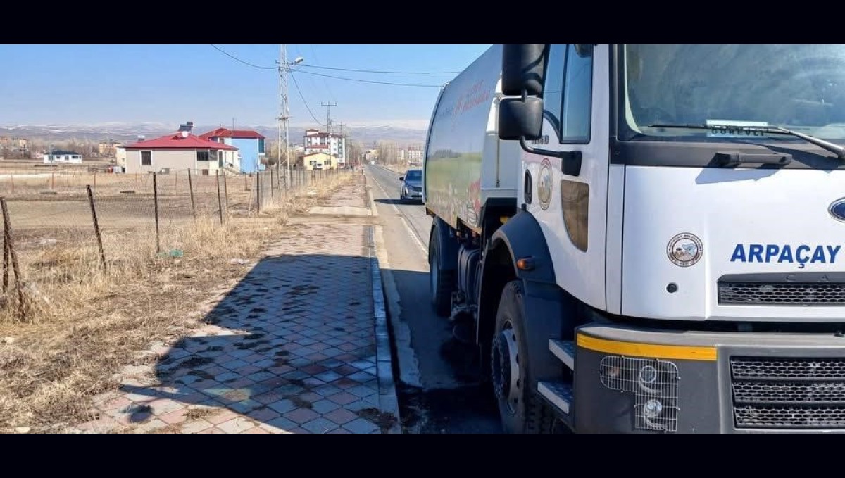Arpaçay Belediyesi'nden bahar temizliği seferberliği