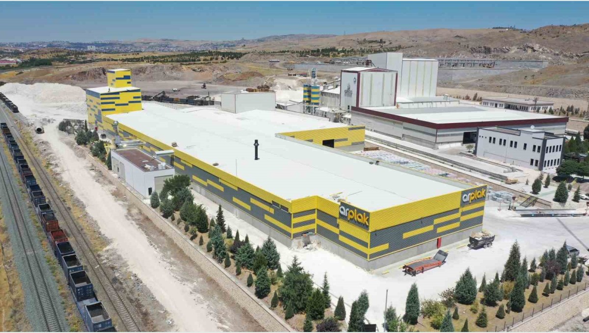 Arplak 1'inci yaşında 15 milyon metrekarelik üretimle güçlü bir başarıya ulaştı