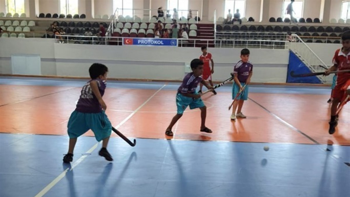 Arslantepe Höyüğü Hokey Ligi başladı