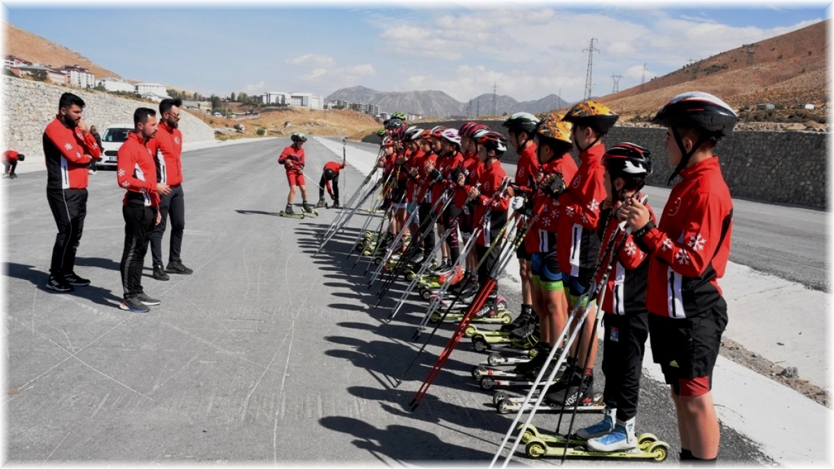 Asfalt yolda milli hazırlık