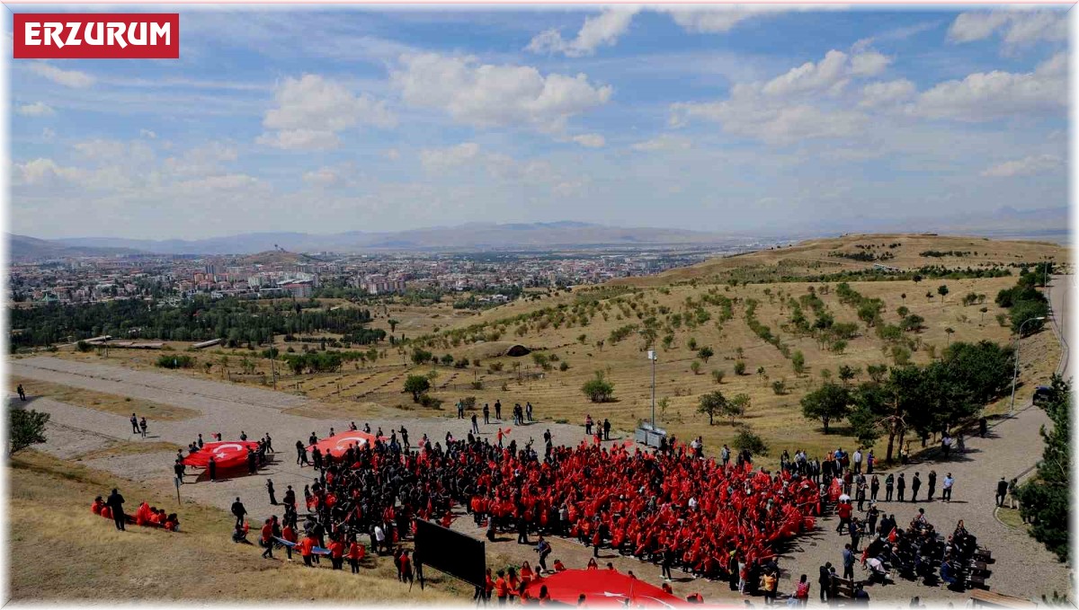 "Aşk-ı Vatan" ile okulla tanıştılar