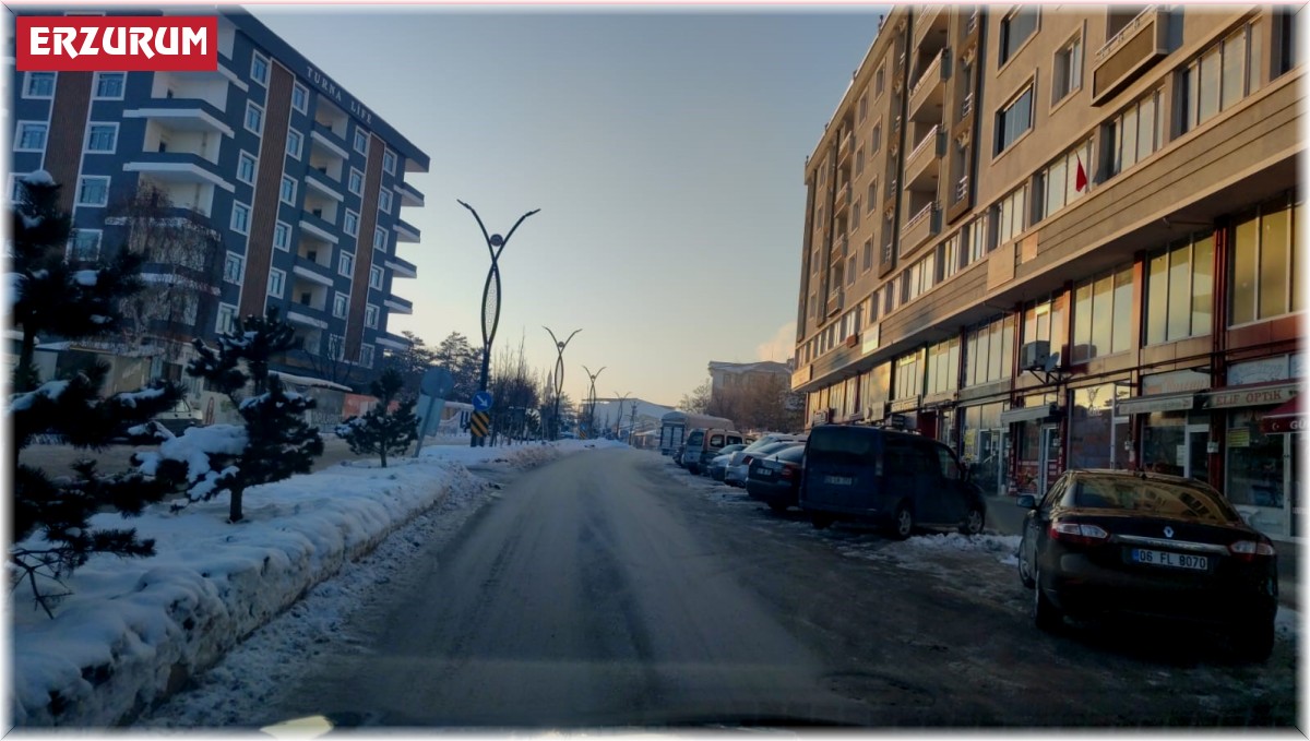 Aşkale'de 3.3 büyüklüğünde iki deprem meydana geldi