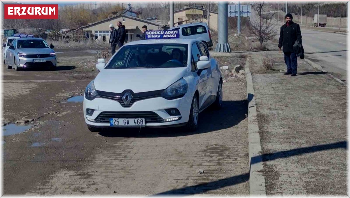 Aşkale'de MTSK direksiyon sınav heyecanı