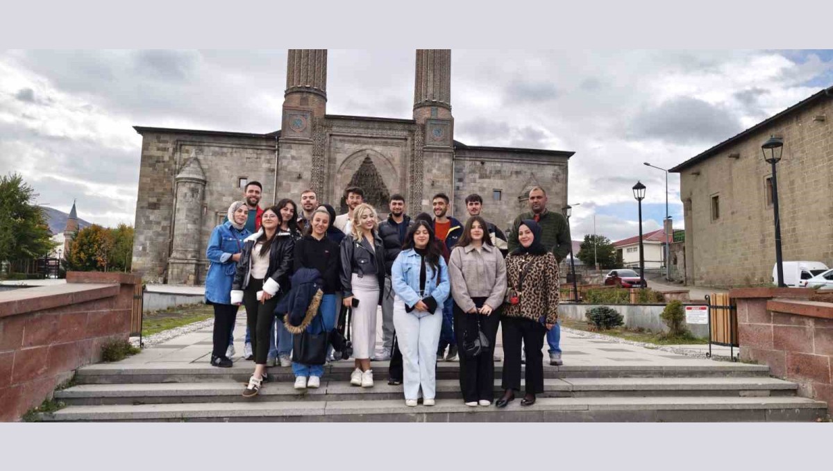 Aşkale Gençlik Merkezi'nden "Bir bilenle Erzurum" projesi