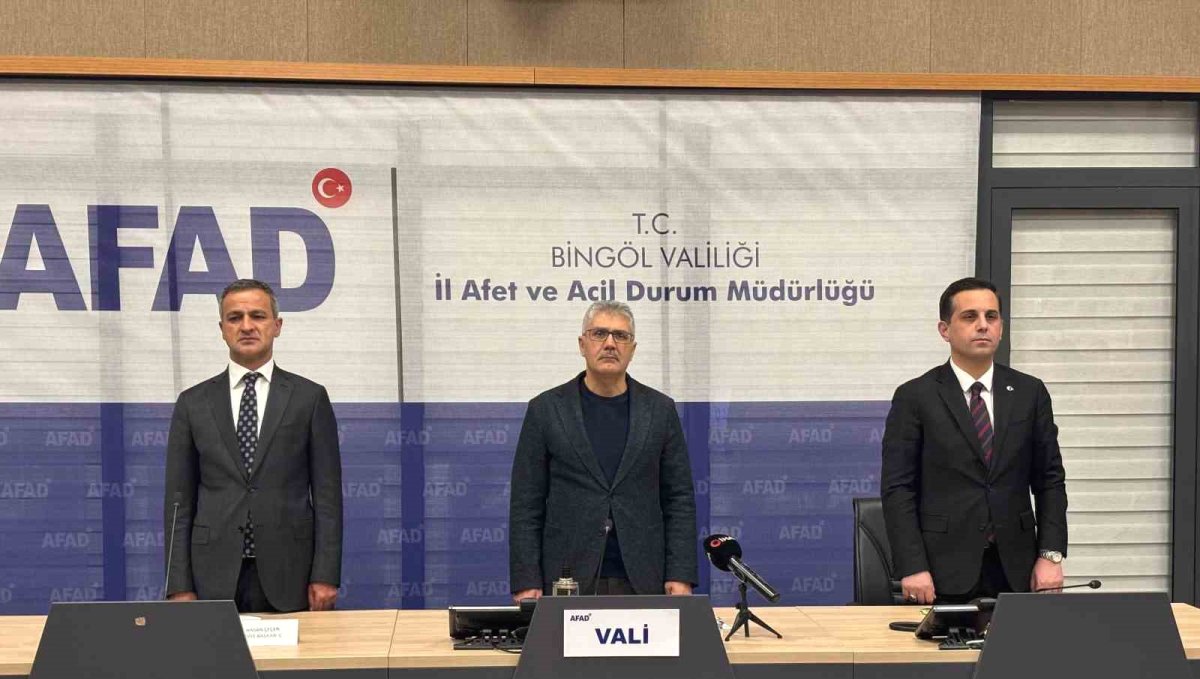 Asrın felaketinde hayatını kaybedenler düzenlenen programla anıldı