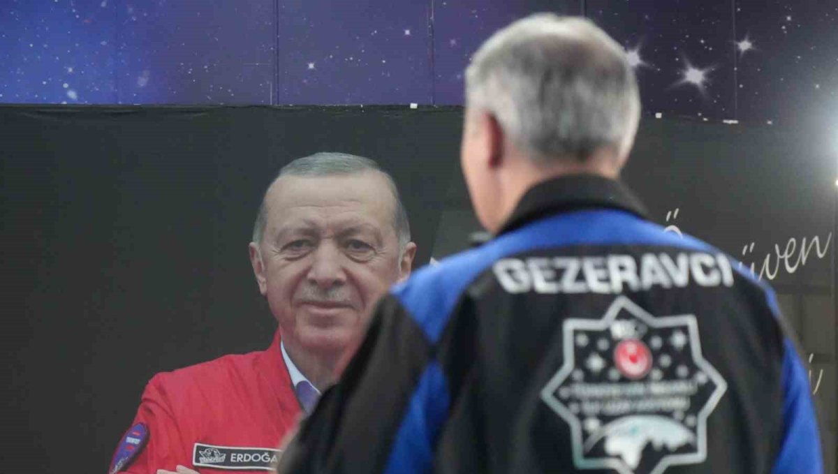 Astronot Alper Gezeravcı: "2027'de aya erişim noktasında koyulmuş hedefimiz var"