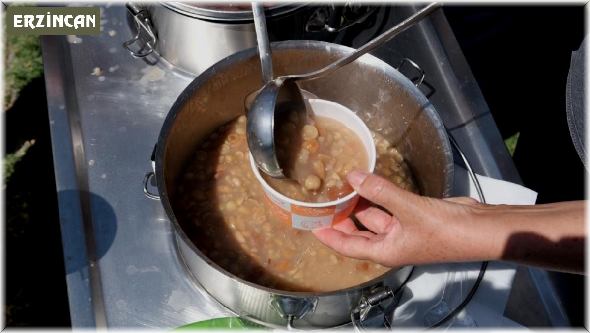 Aşure için gerekli malzemelere ilgi arttı