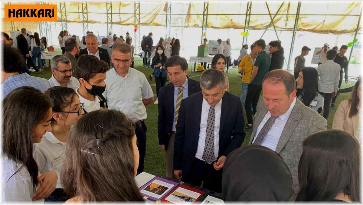 Atatürk Anadolu Lisesinde 'Bilim Fuarı' heyecanı