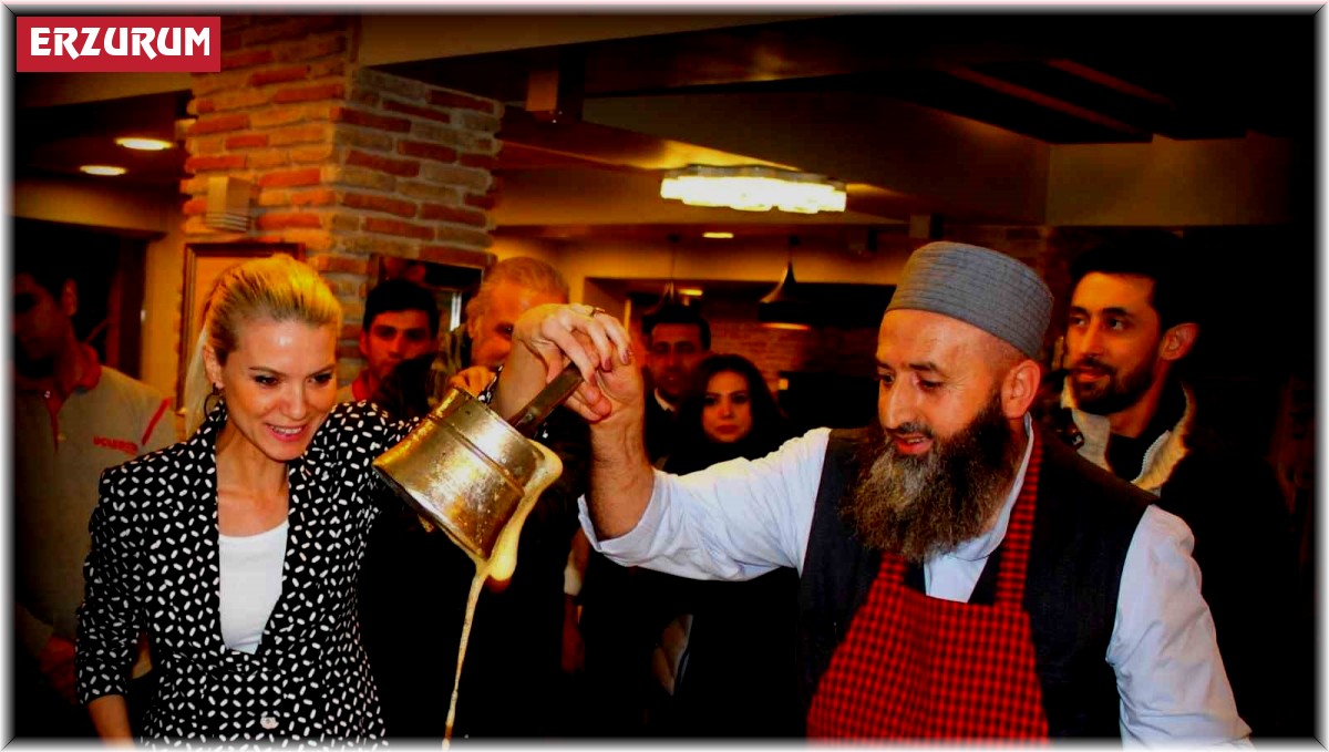 Atatürk'e hakaretten gözaltına alındı