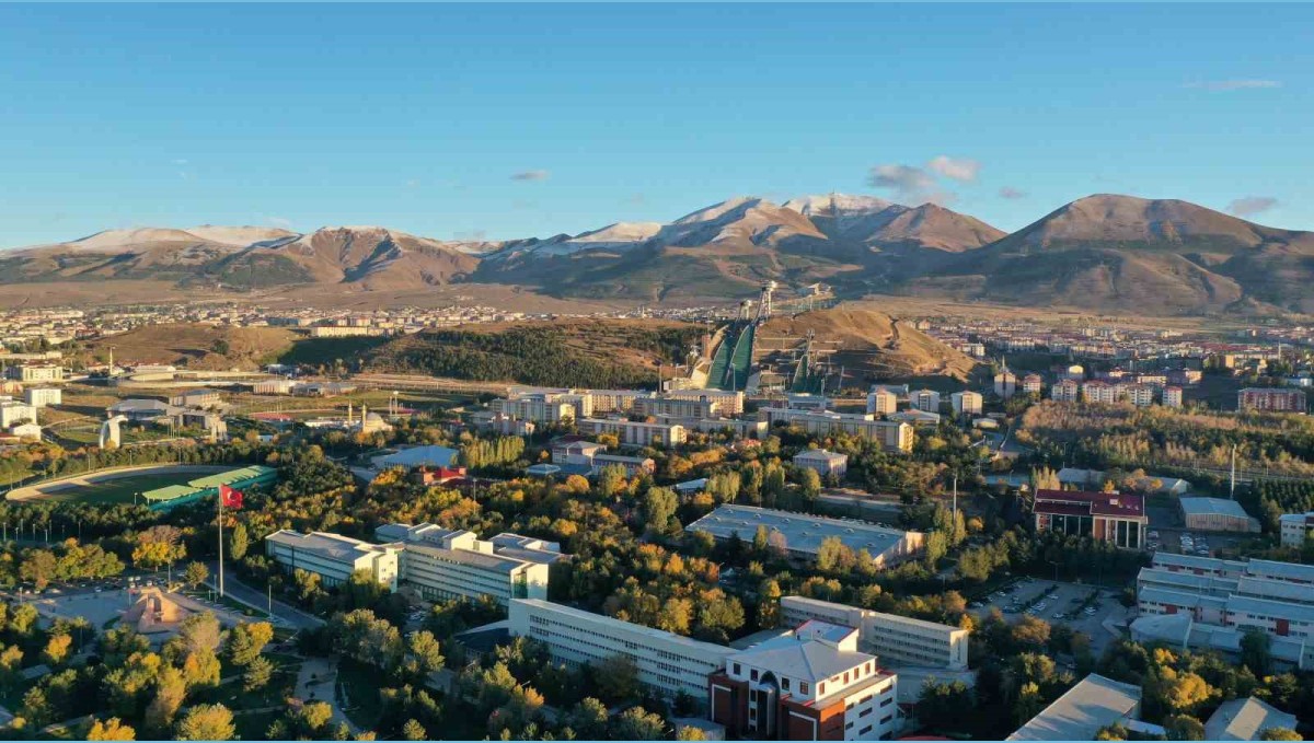 Atatürk Üniversitesi, kurumsal akreditasyon sürecine hazırlanıyor