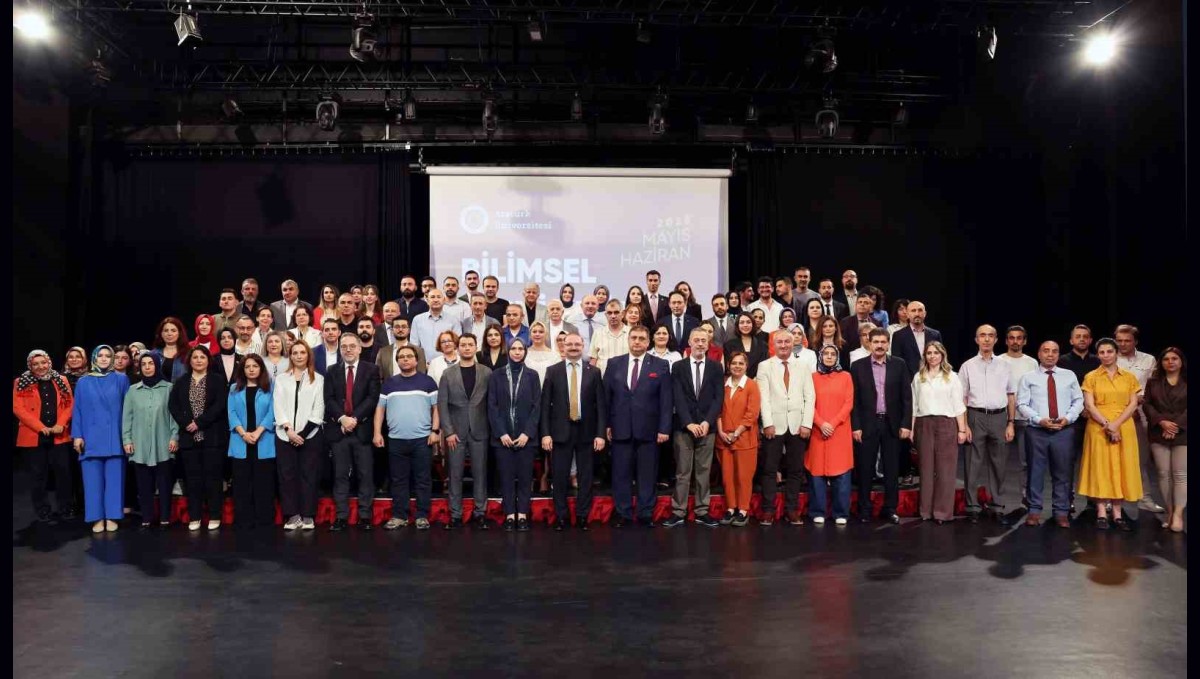 Atatürk Üniversitesi'nde bilimsel teşvik töreni düzenlendi