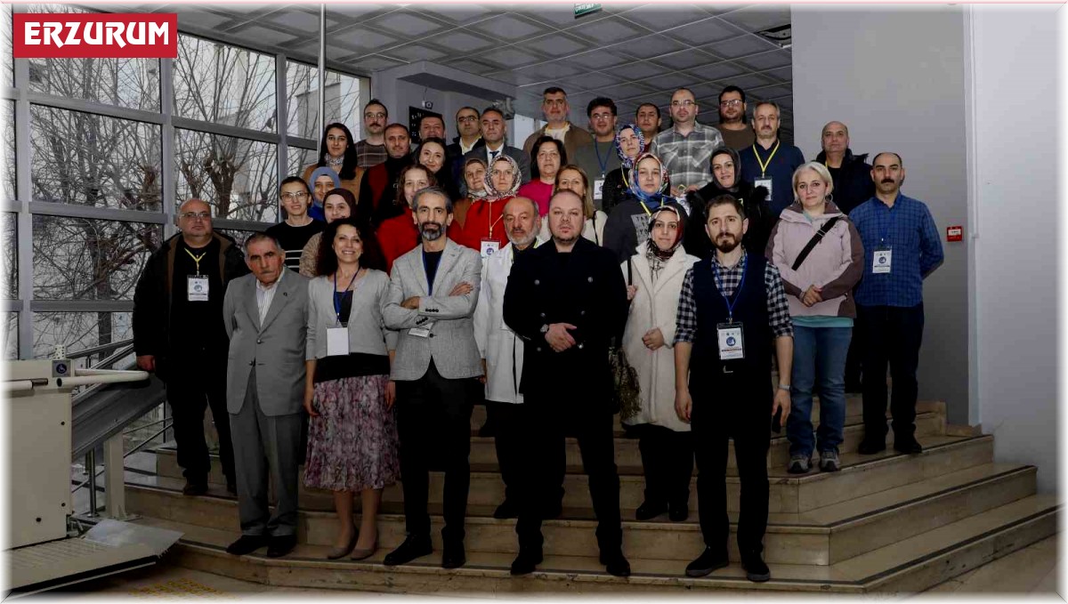 Atatürk Üniversitesi'nde kimyanın doğası öğretimi çalıştayı